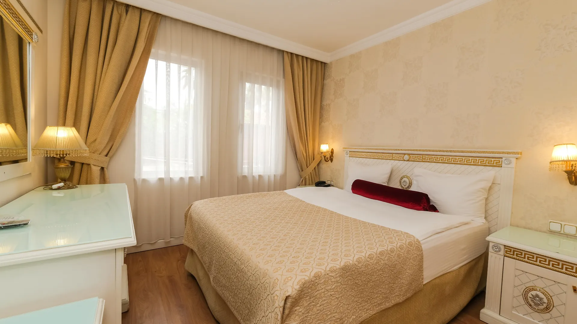 Bilem Hotel Beach & Spa Antalya 4*,